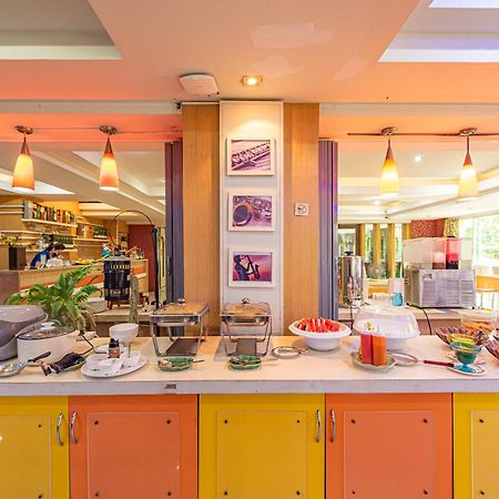 The Wing Design Hotel Bangkok Esterno foto