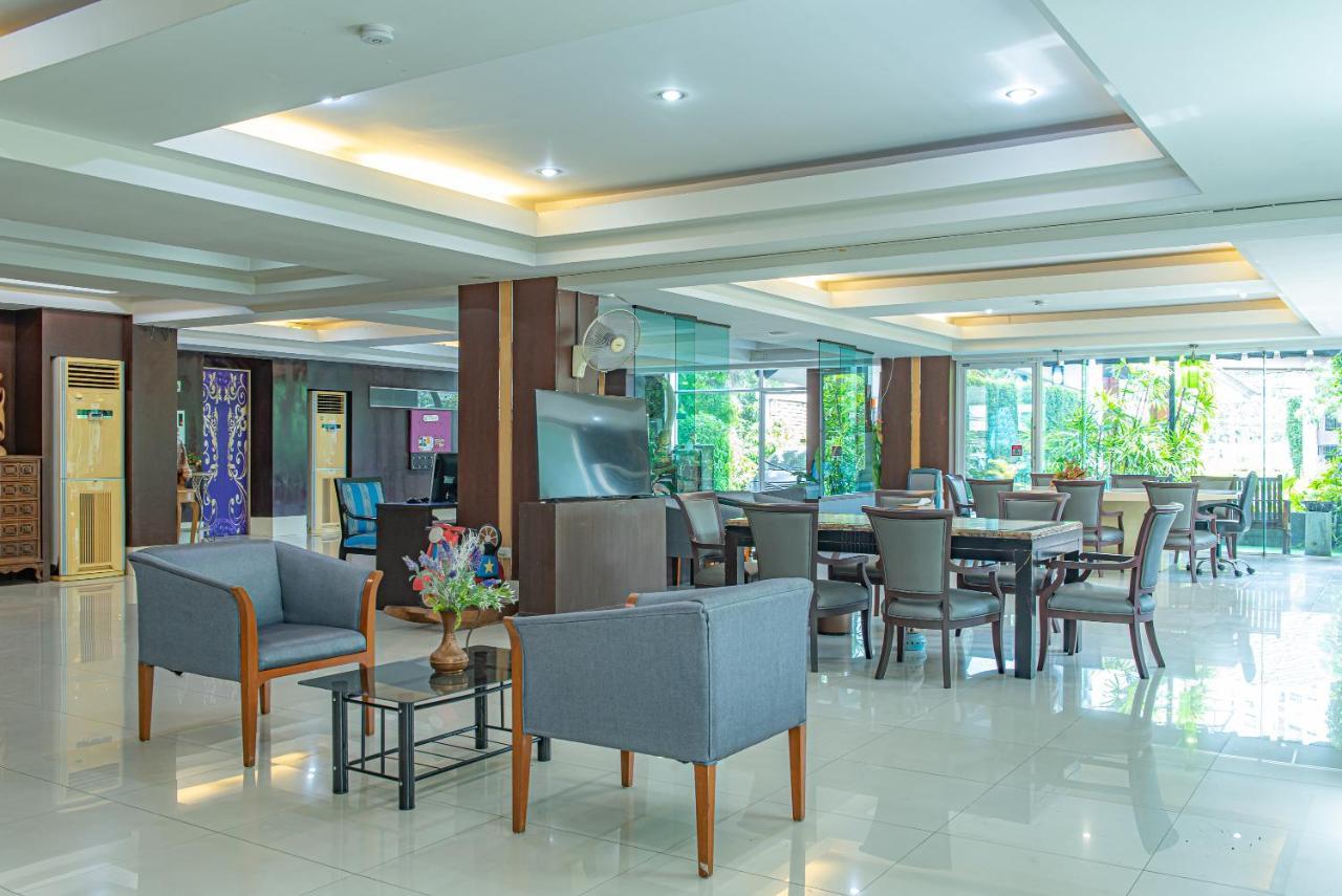 The Wing Design Hotel Bangkok Esterno foto